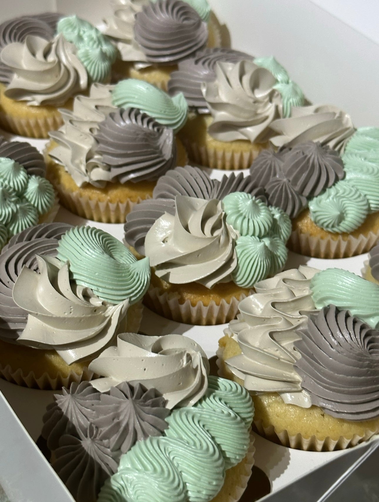 Luxe Cupcakes