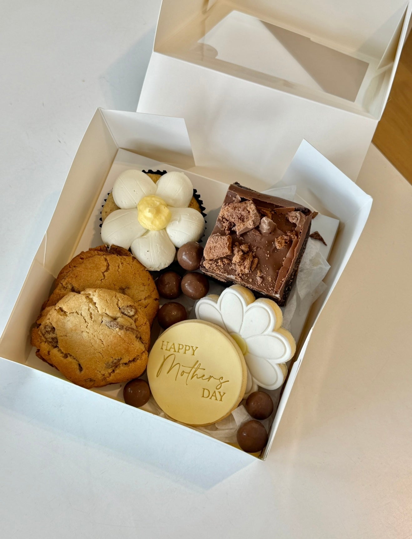 Treat Box - Mothers Day