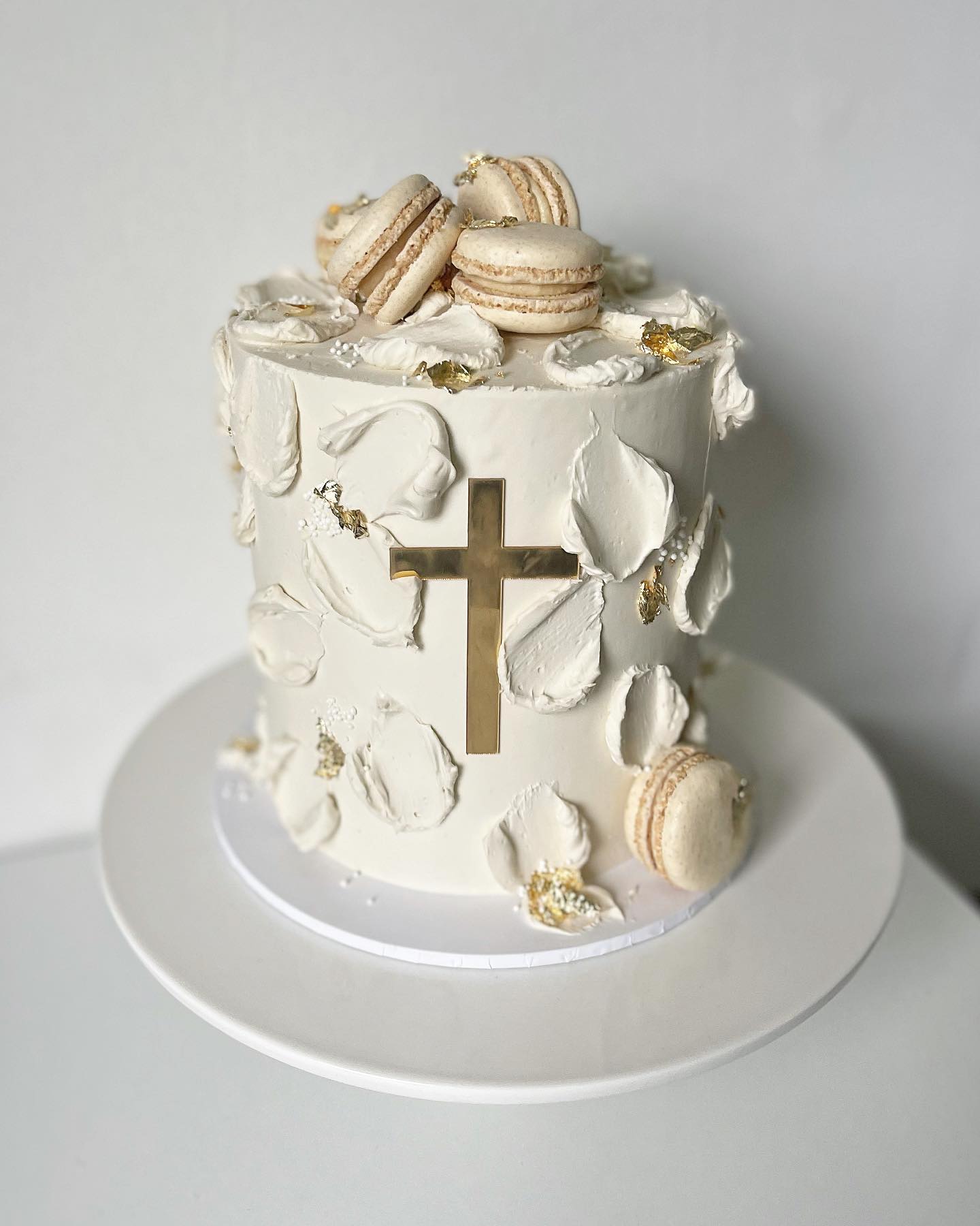 White Textured Cake