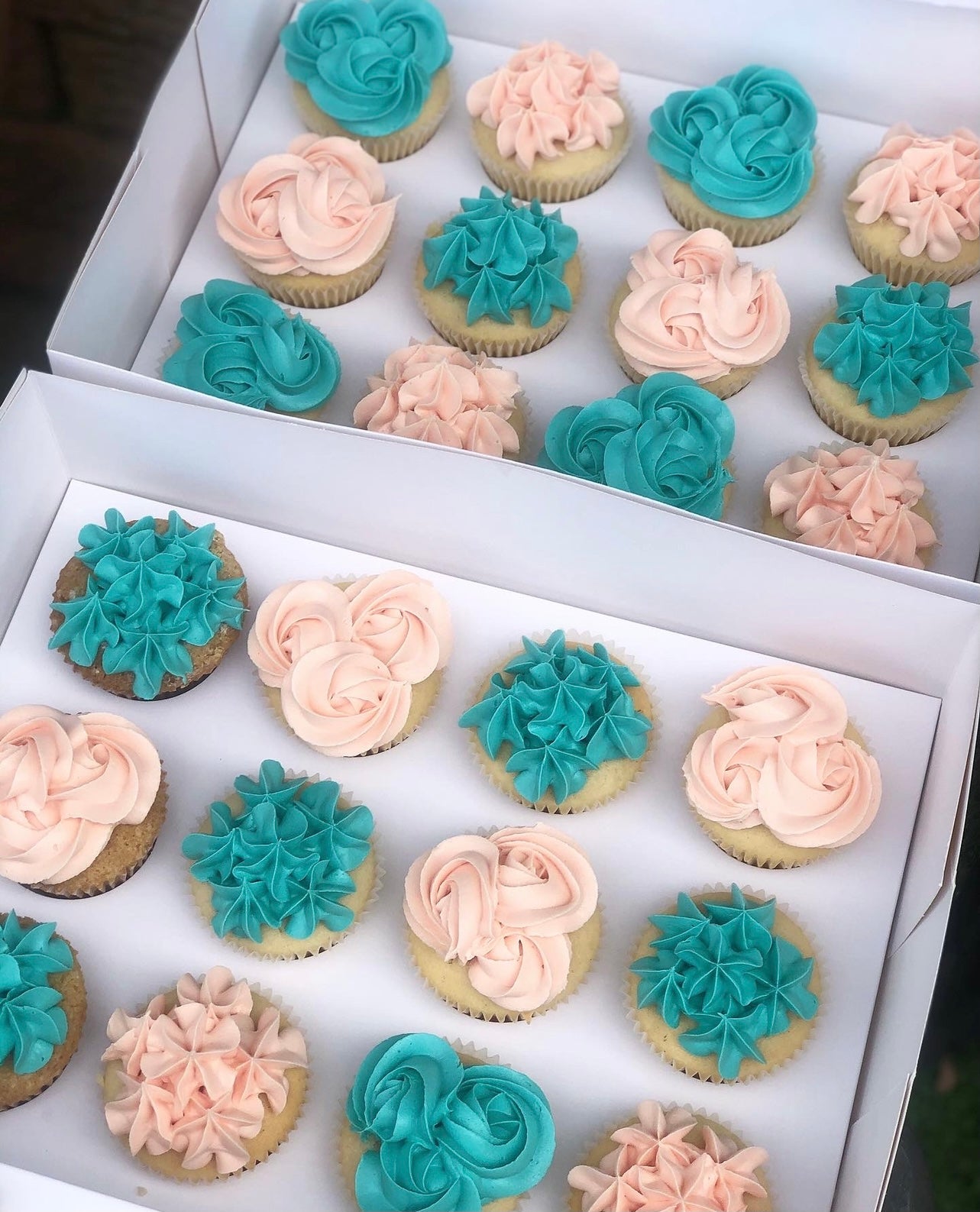 Gender Reveal Cupcakes