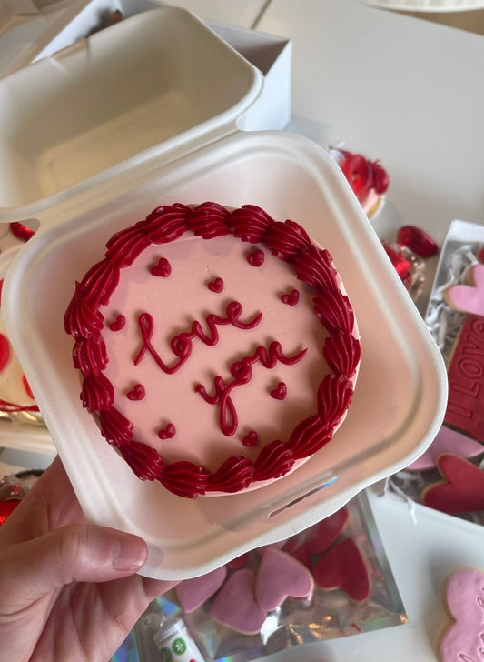 Bento - Hearts & Trim Piping
