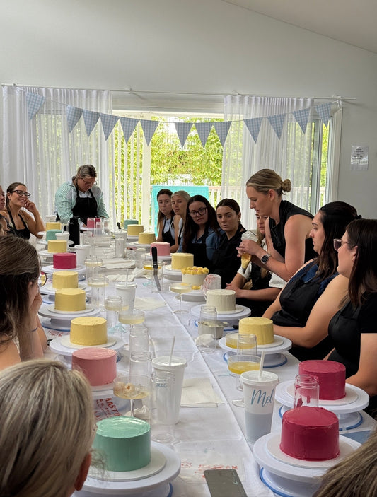 Mothers Day Cake Decorating Event
