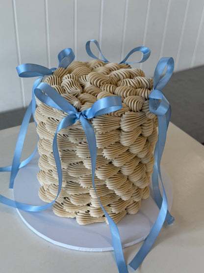 Piped Shell Ruffles