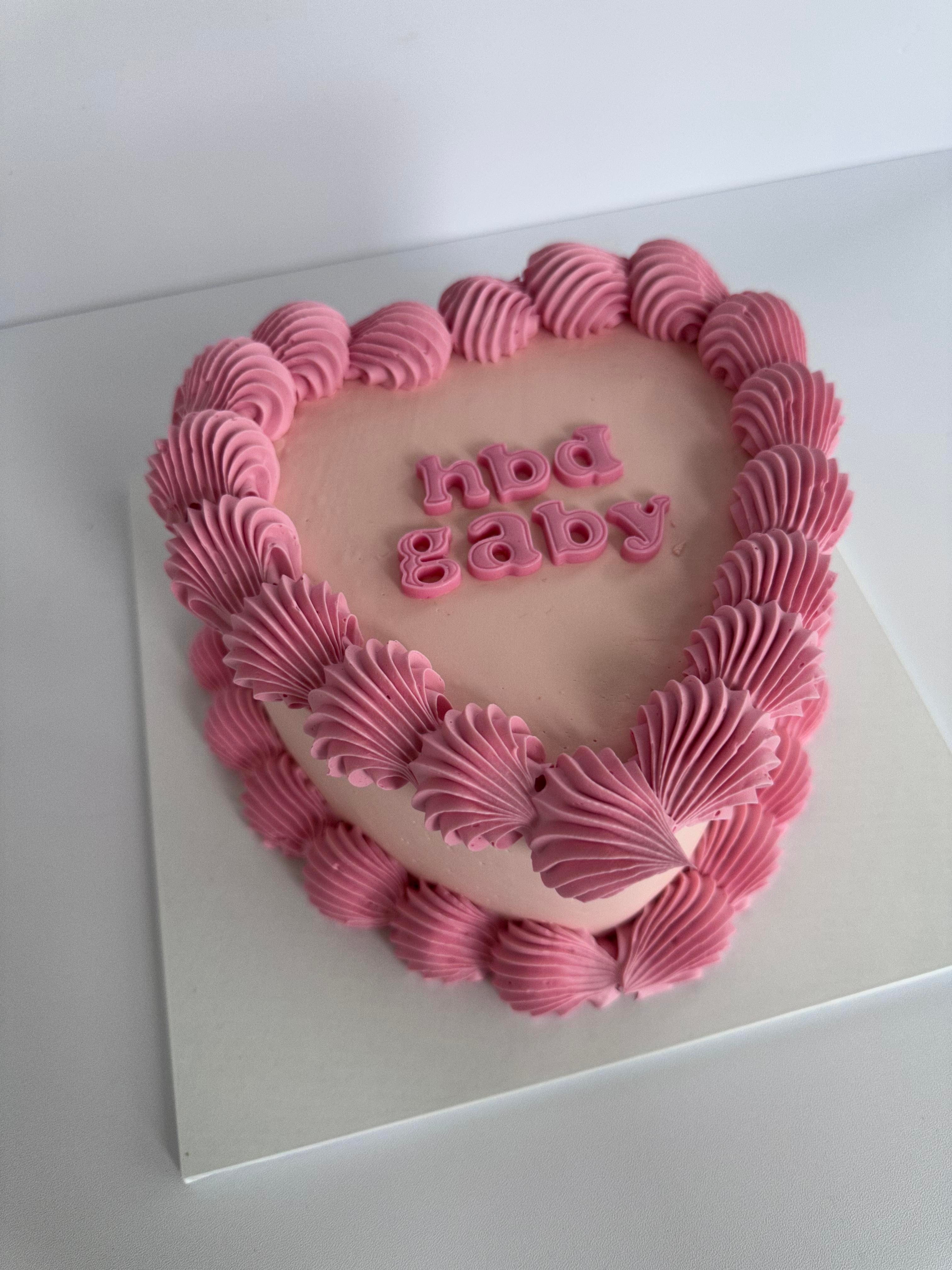 Buy/send Red Velvet Heart Cake order online in Jaipur | CakeWay.in