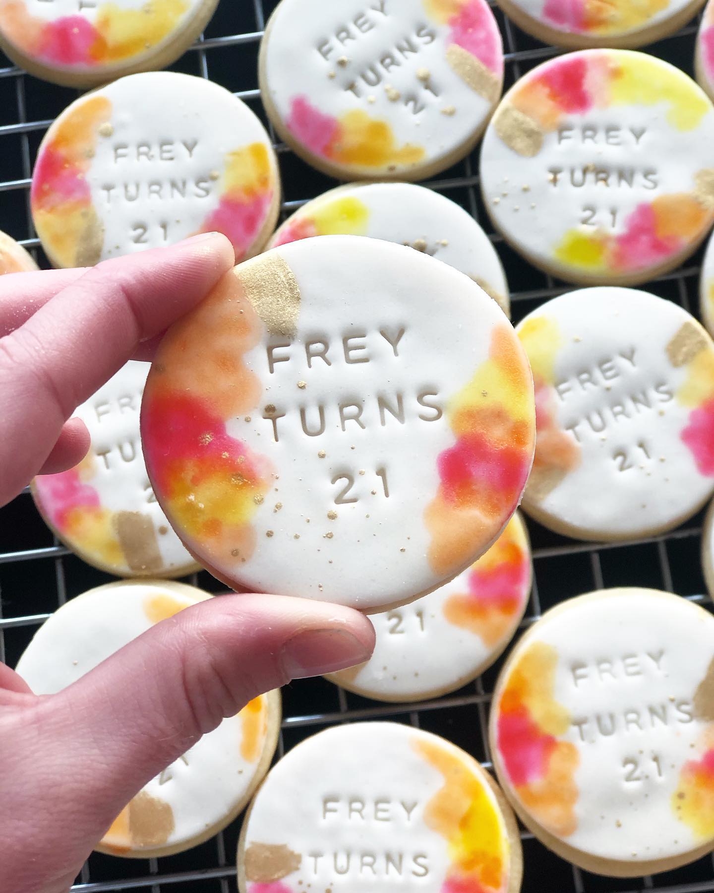 Design your own cookies - WATERCOLOUR (min 10)